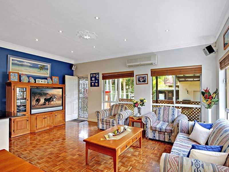 29 Rosemeath Avenue, Kingsgrove NSW 2208