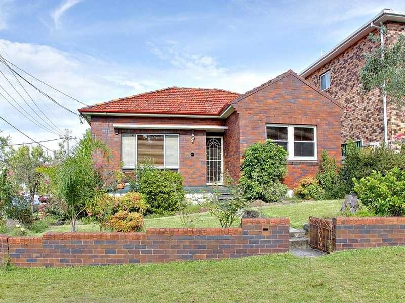 23 Beaconsfield Avenue, Kingsgrove NSW 2208