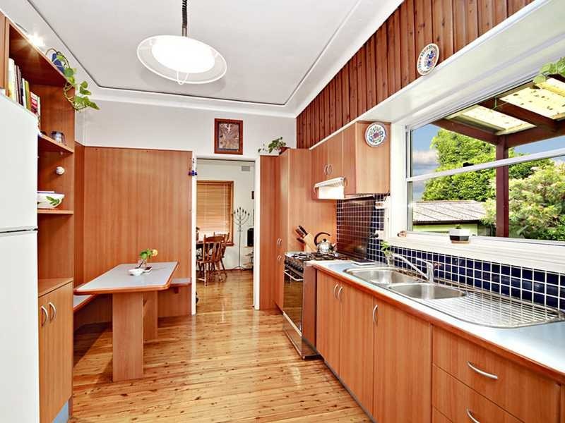 9 Manins Avenue, Kingsgrove NSW 2208