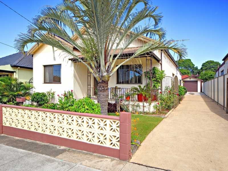 18 Edward Street, Turrella NSW 2205