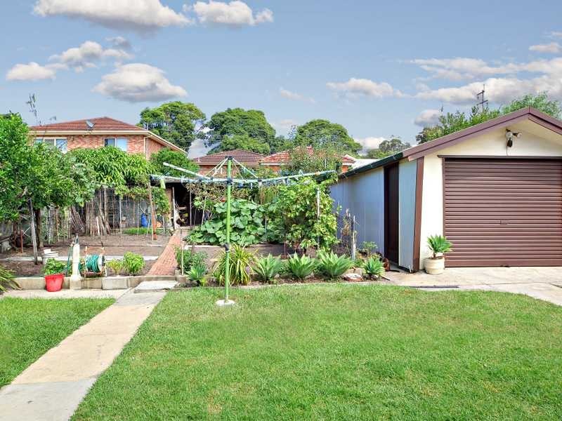 18 Edward Street, Turrella NSW 2205