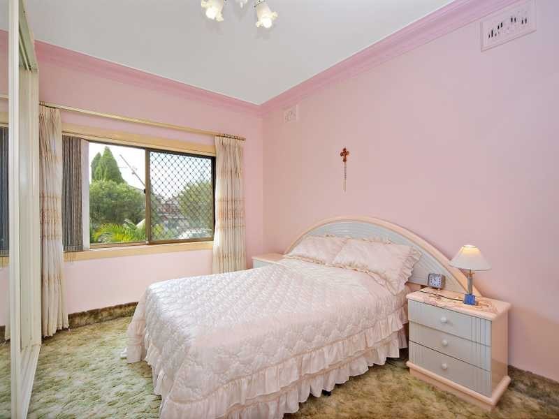 18 Edward Street, Turrella NSW 2205