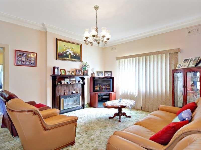 18 Edward Street, Turrella NSW 2205