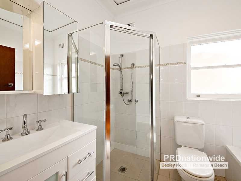 7 Beaconsfield Avenue, Kingsgrove NSW 2208