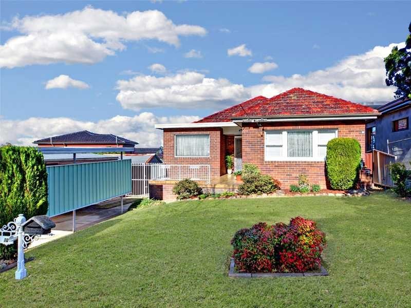 10 Beresford Parade, Kingsgrove NSW 2208
