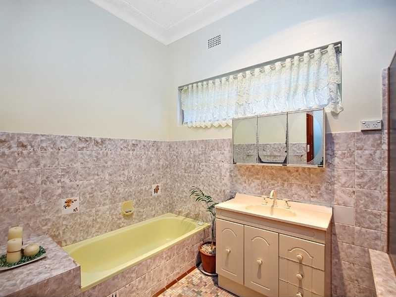 116 Taylor Street, Lakemba NSW 2195