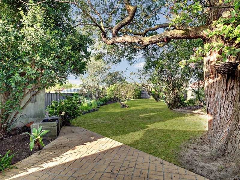 98 Caroline Street, Kingsgrove NSW 2208