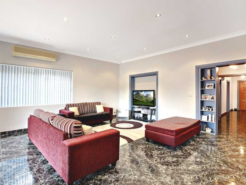 18 Preddys Road, Bexley NSW 2207