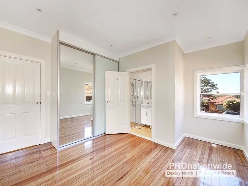 25 Arinya Street, Kingsgrove NSW 2208