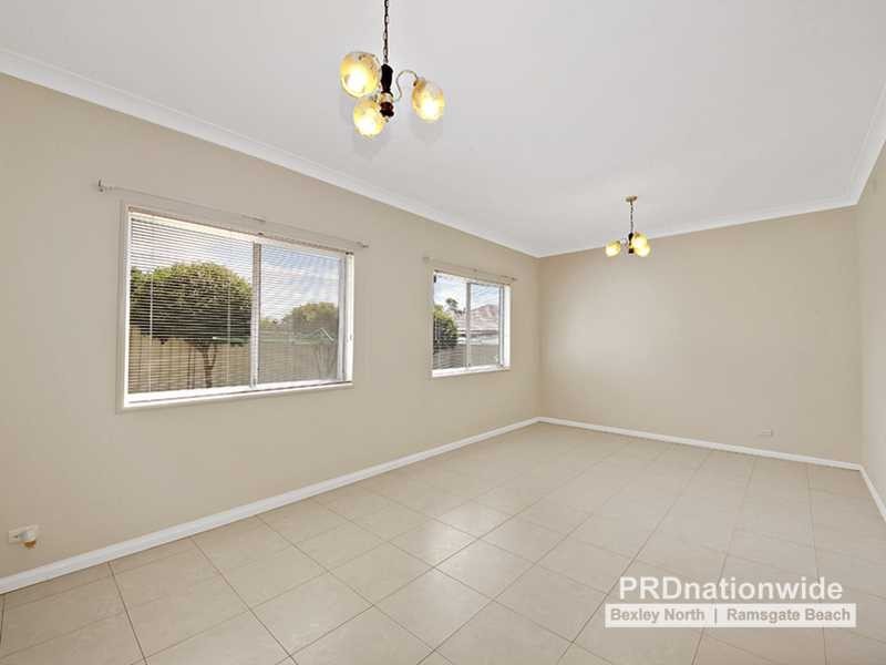 26 Panorama Road, Kingsgrove NSW 2208