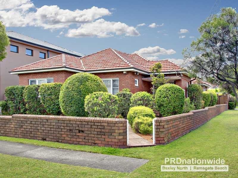 1 Moore Street, Bardwell Park NSW 2207