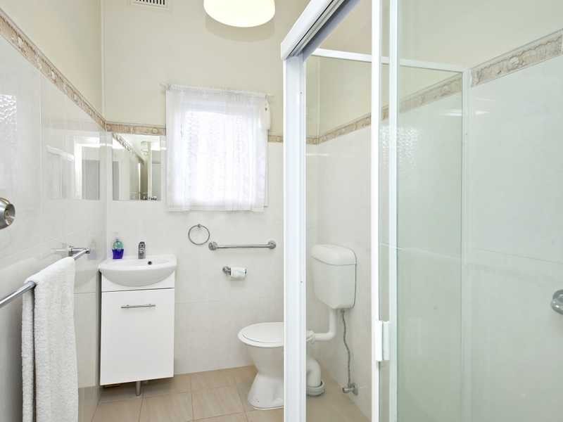 6 Faux Street, Wiley Park NSW 2195