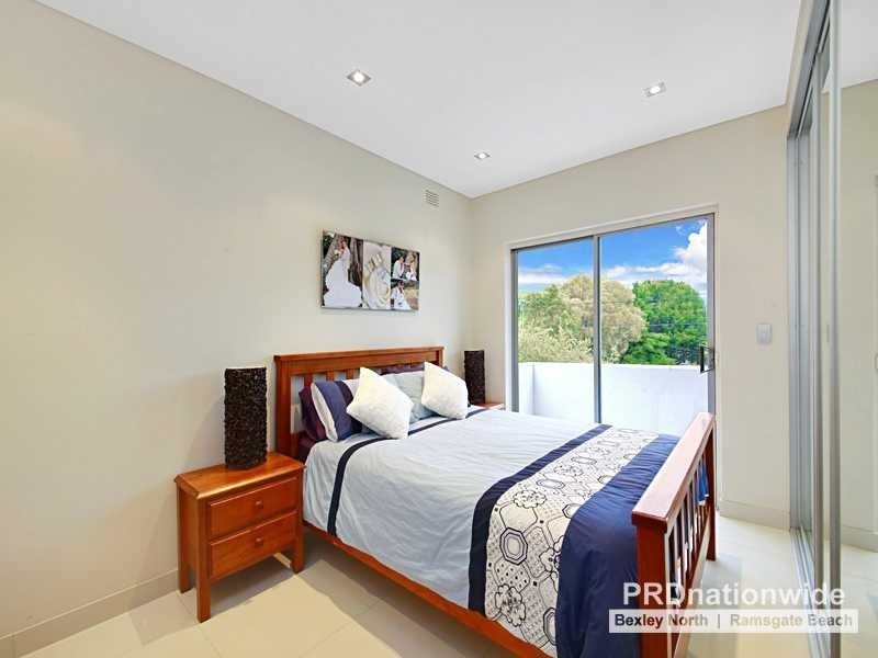 1/7 Short Street, Carlton NSW 2218