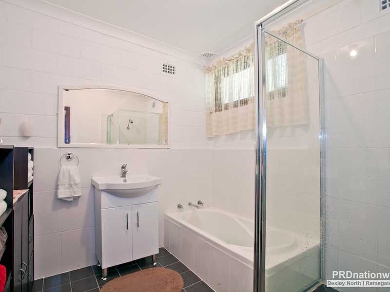 23 Elwin Street, Peakhurst NSW 2210