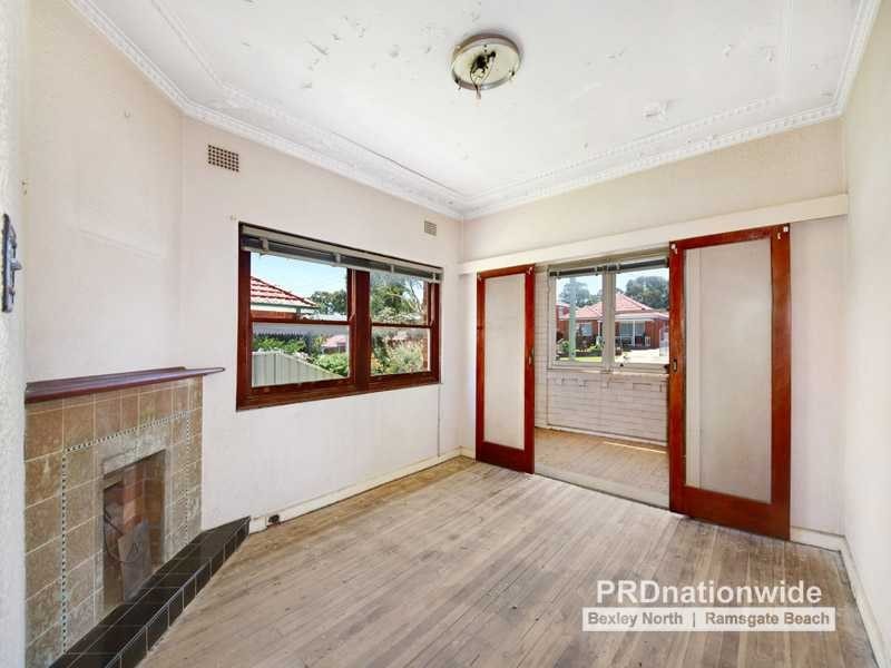 29 Kingsway, Kingsgrove NSW 2208