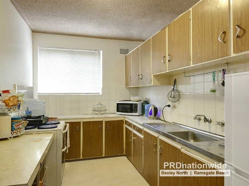 1/10 Dunkirk Avenue, Kingsgrove NSW 2208