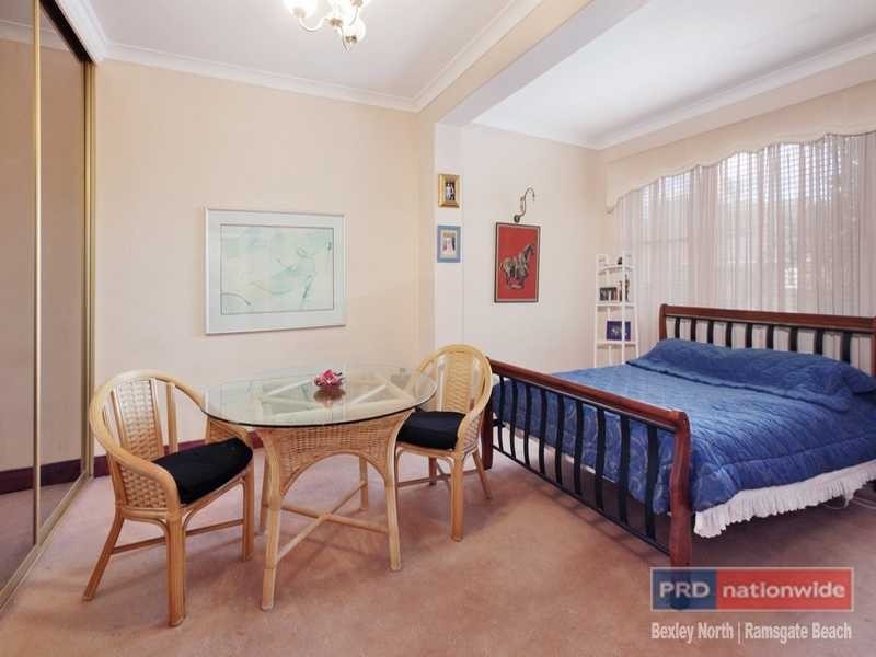 9 Hospital Road, Concord West NSW 2138