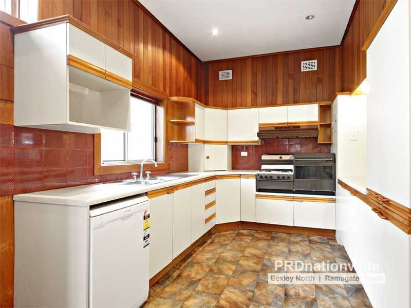 4 Broadford Street, Bexley NSW 2207