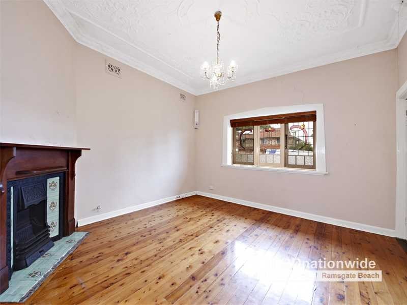 4 Broadford Street, Bexley NSW 2207