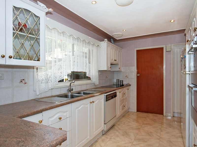 30 Oak Road, Kirrawee NSW 2232