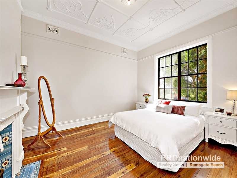 6 Sackville Street, Bexley NSW 2207