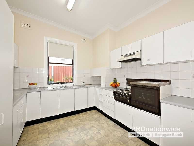 6 Sackville Street, Bexley NSW 2207