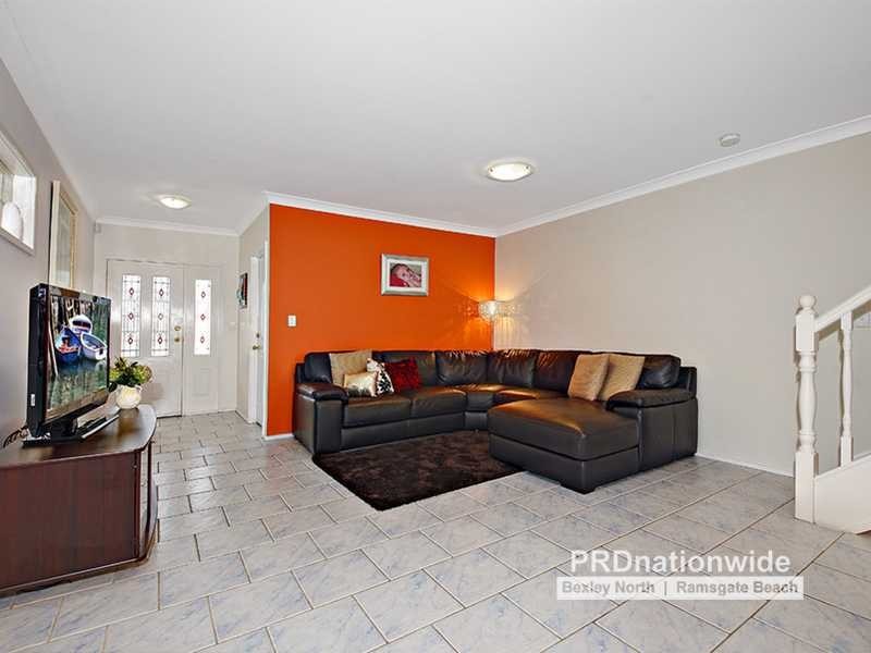 75a Glamis Street, Kingsgrove NSW 2208