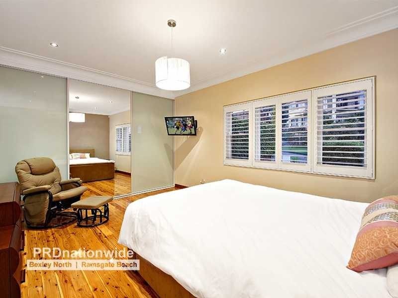 25 Stotts Avenue, Bardwell Park NSW 2207