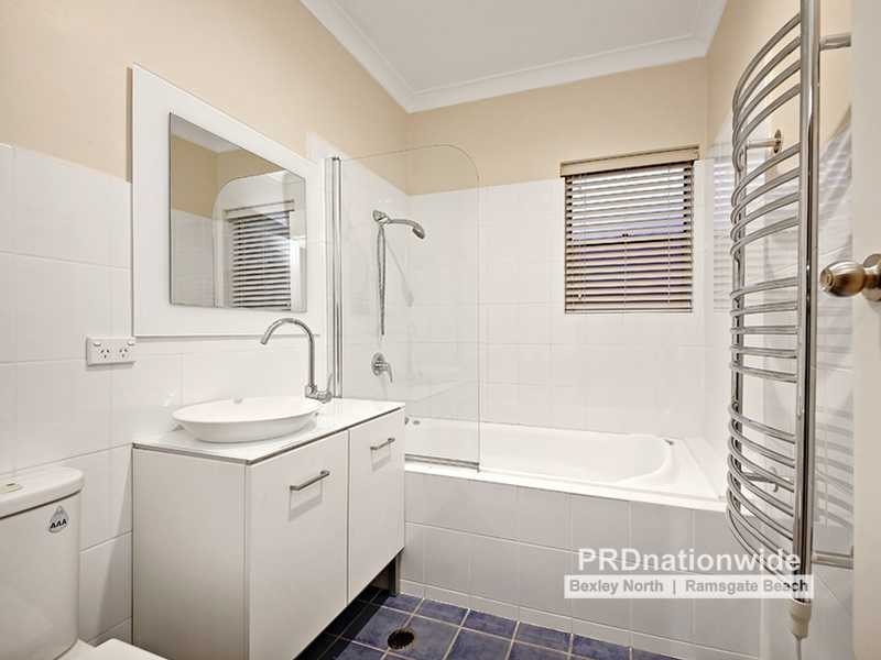 25 Stotts Avenue, Bardwell Park NSW 2207