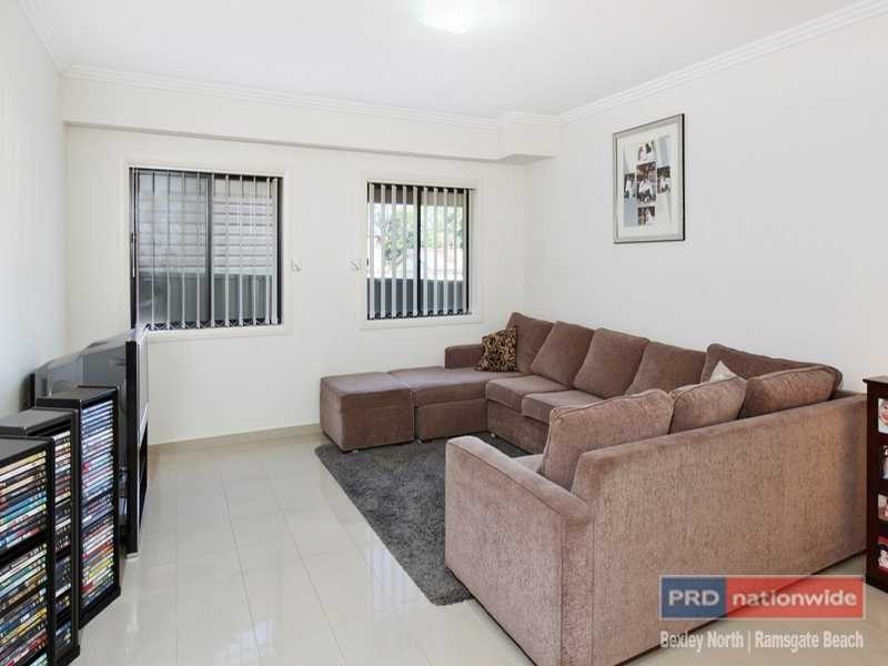 25 Derby Street, Merrylands NSW 2160