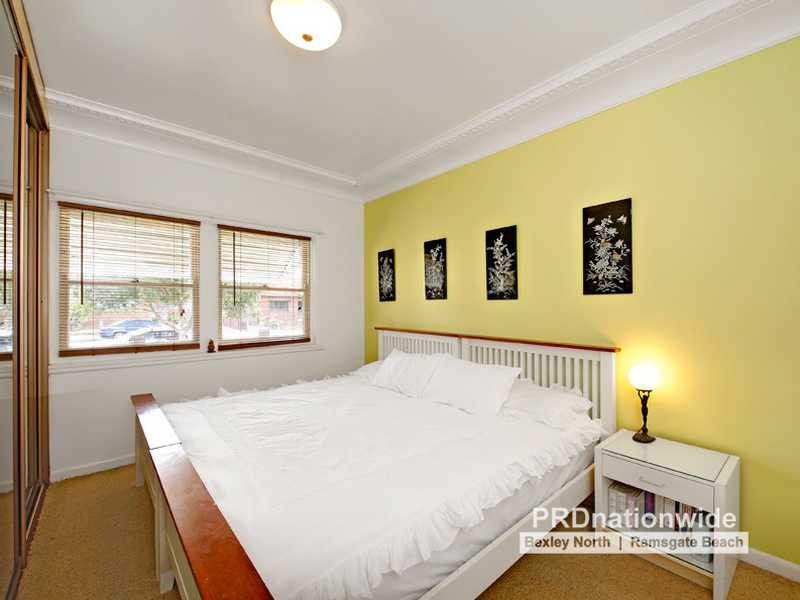 12 Rosemeath Avenue, Kingsgrove NSW 2208