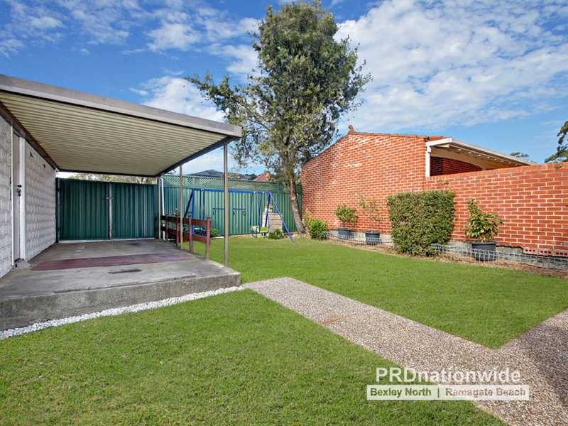 12 Rosemeath Avenue, Kingsgrove NSW 2208