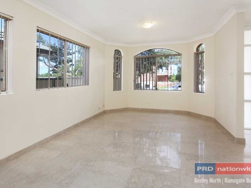 47 Pelman Avenue, Greenacre NSW 2190