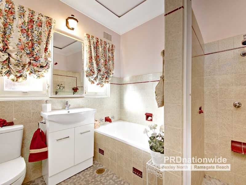 40 Marana Road, Earlwood NSW 2206