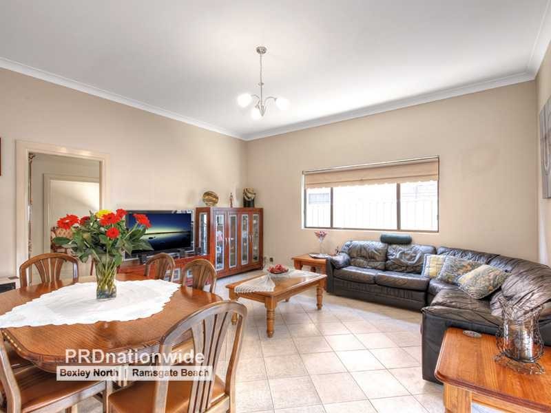 18 Forsyth Street, Kingsgrove NSW 2208