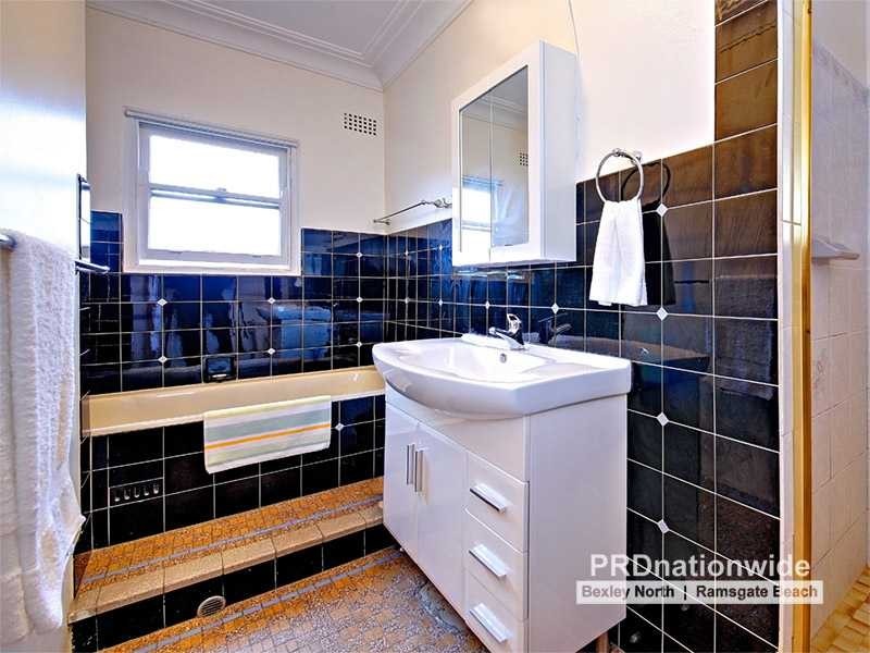 82 Woolcott Street, Earlwood NSW 2206