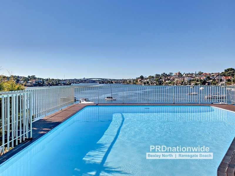 10/8 Walton Crescent, Abbotsford NSW 2046