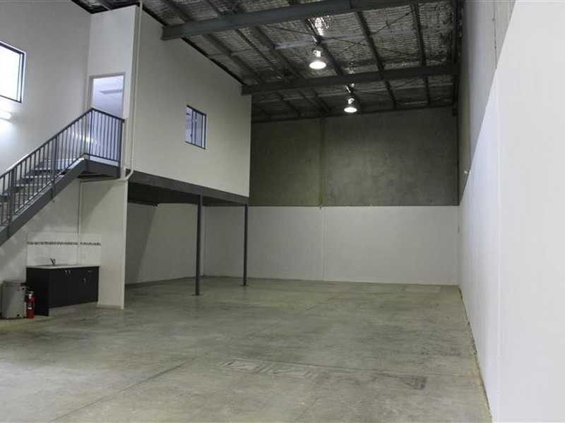 2/70-72 Captain Cook Drive, Caringbah NSW 2229