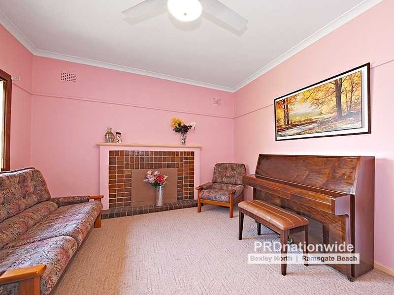 24 Ferrier Parade, Clemton Park NSW 2206