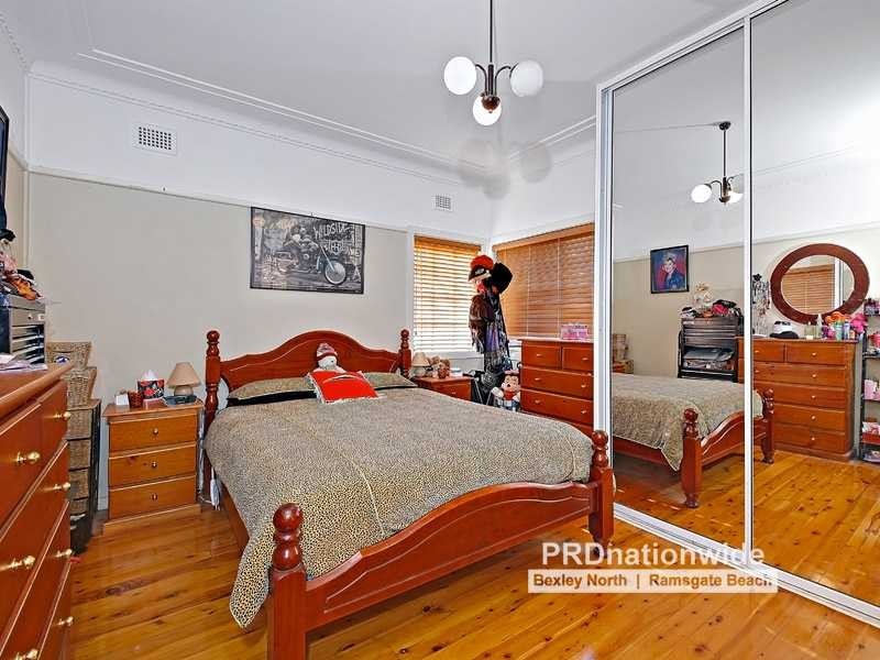 97 Stoddart Street, Roselands NSW 2196