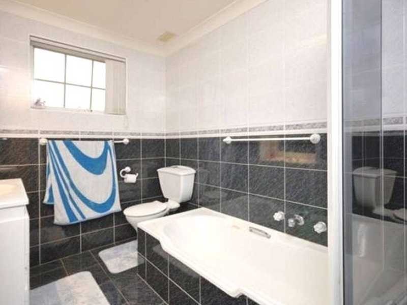 4/152 The Grand Parade, Monterey NSW 2217