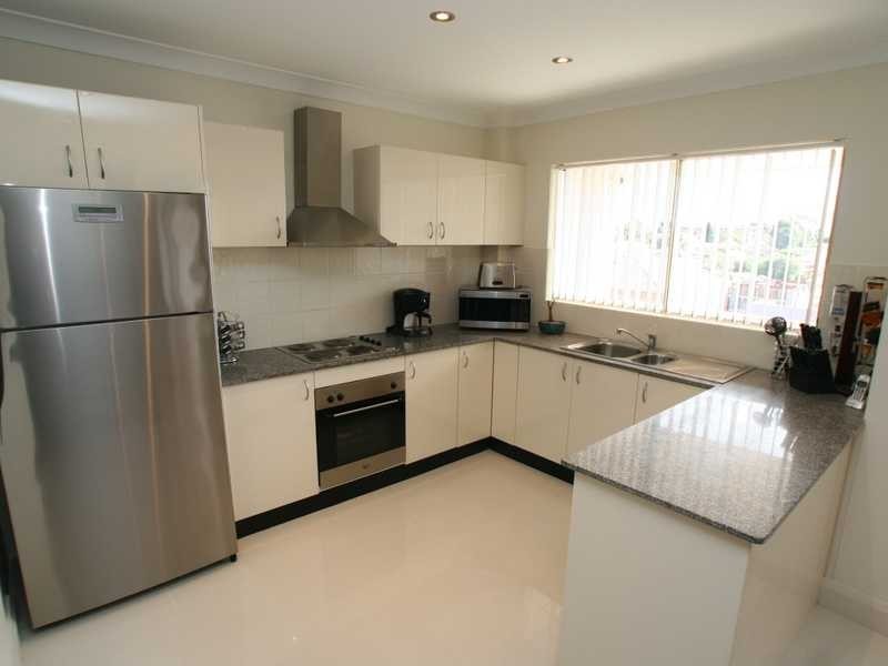 8/1 Hillview Street, Roselands NSW 2196