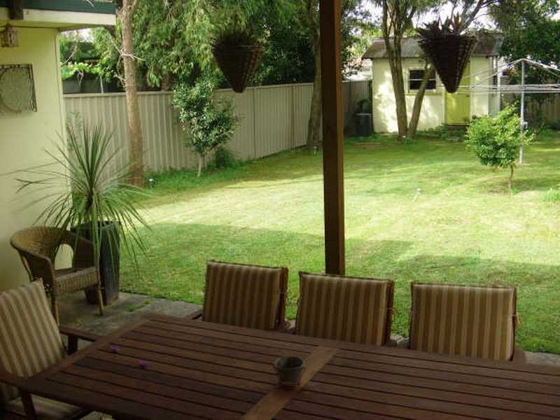 13 Lloyd Street, Bexley NSW 2207