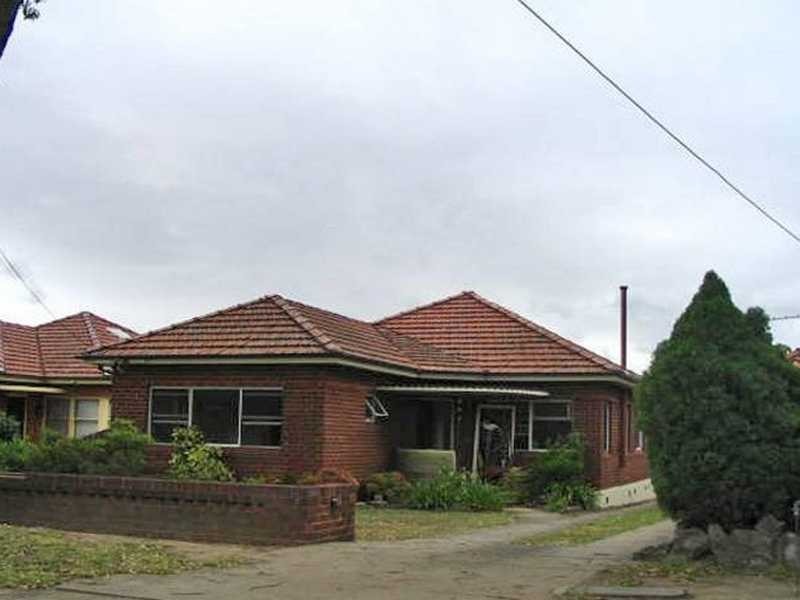 14 Ashby Street, Kingsgrove NSW 2208