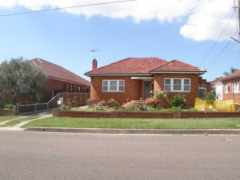 60 Wolli Street, Kingsgrove NSW 2208