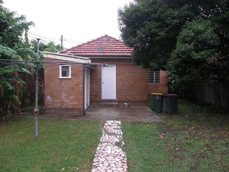 1 Alfred Street, Clemton Park NSW 2206