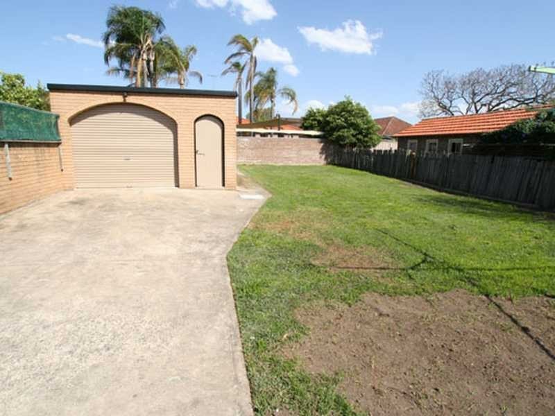 8 Waratah Street, North Strathfield NSW 2137