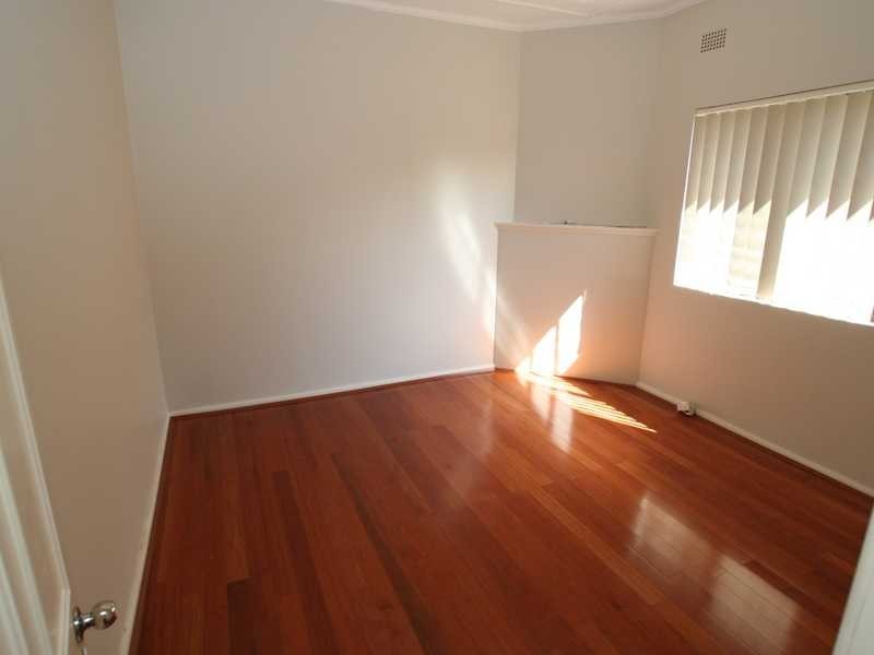 8 Waratah Street, North Strathfield NSW 2137