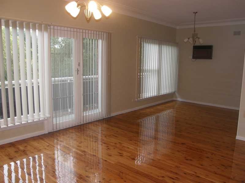 5 Pembrew Street, Earlwood NSW 2206