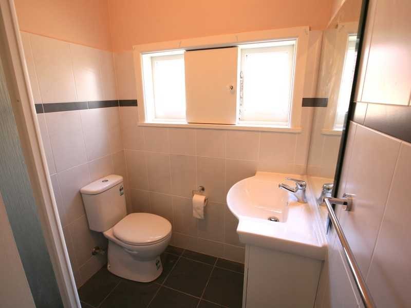 2 Kingsgrove Avenue, Kingsgrove NSW 2208